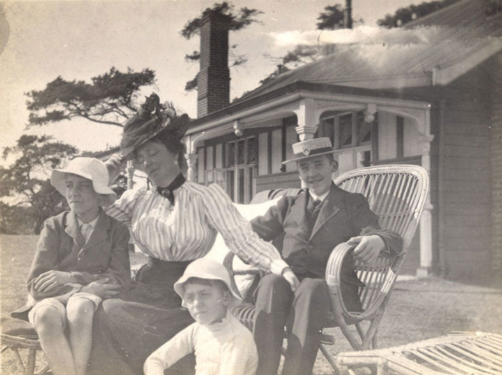 Mary Stainforth and her sons at Dulwich, 1912